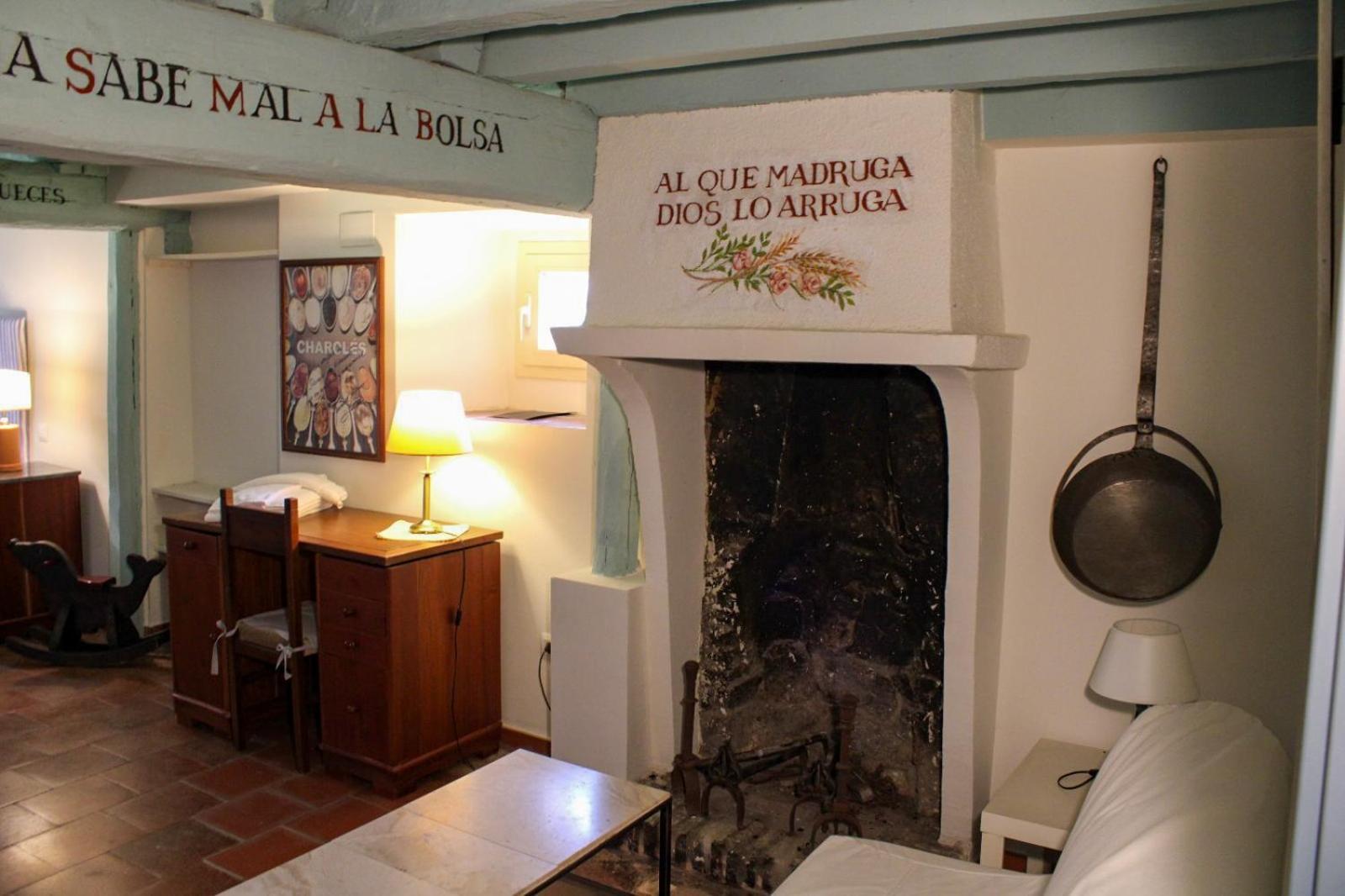 Casa Rural El Horno De La Aldegueela Torrecaballeros Kültér fotó