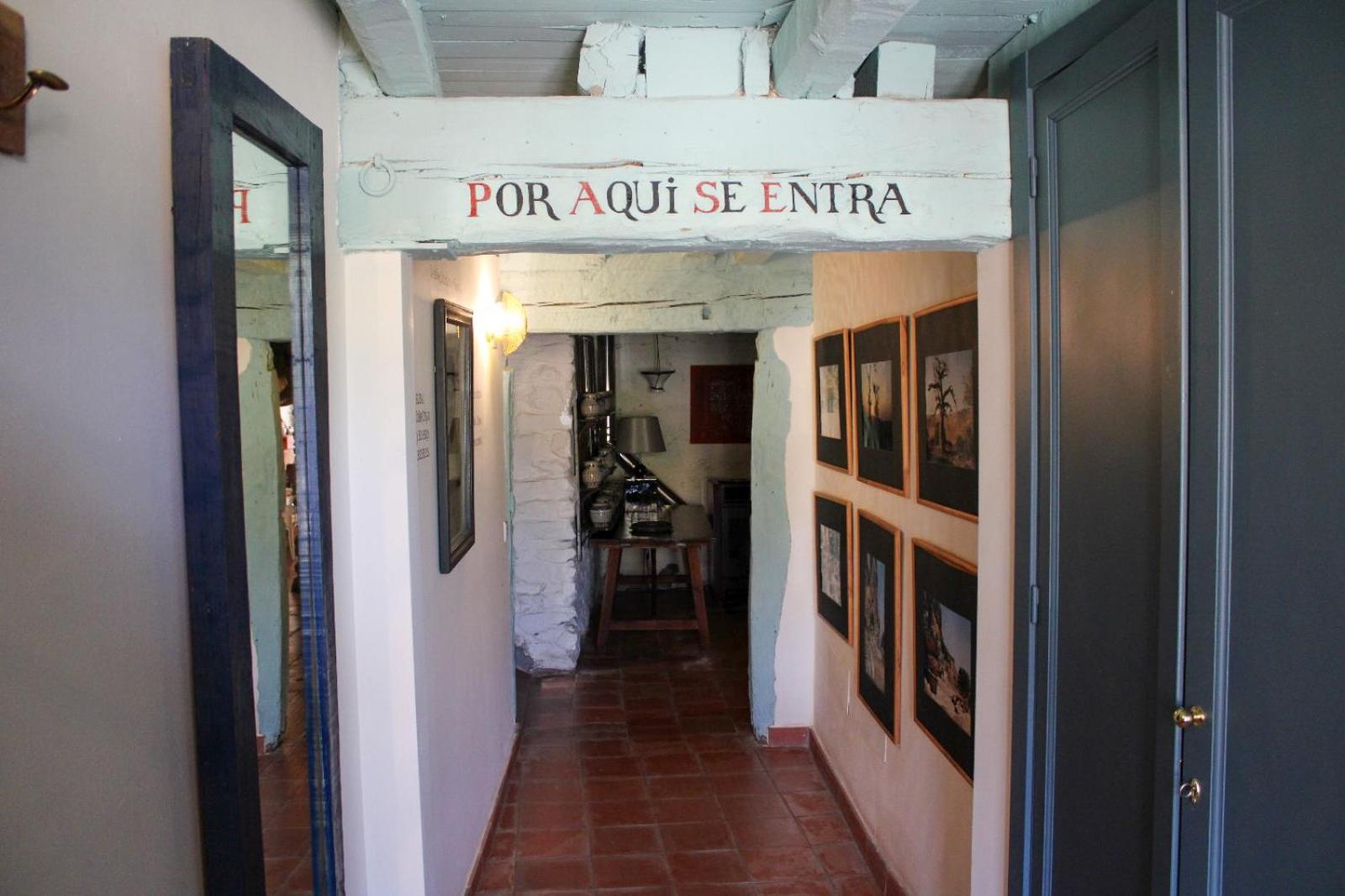 Casa Rural El Horno De La Aldegueela Torrecaballeros Kültér fotó