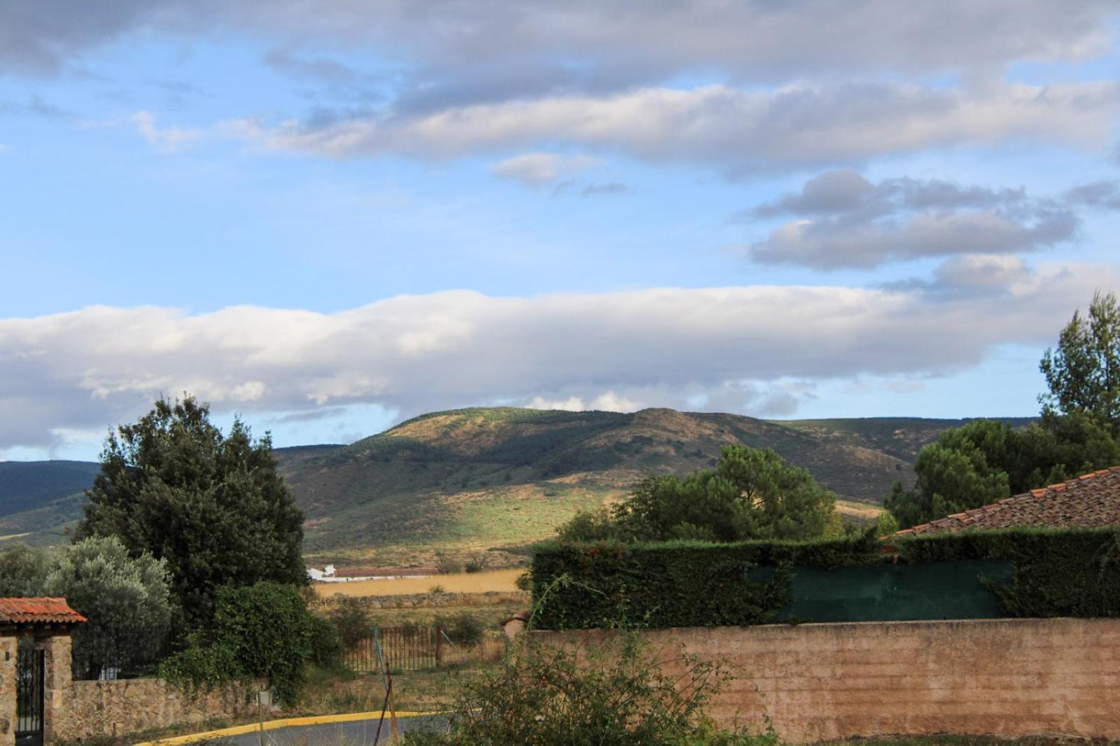Casa Rural El Horno De La Aldegueela Torrecaballeros Kültér fotó